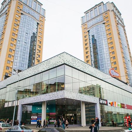 Black&White Apartment In Smart Plaza Kyiv Exterior foto