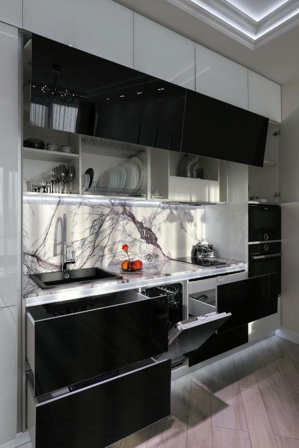 Black&White Apartment In Smart Plaza Kyiv Exterior foto